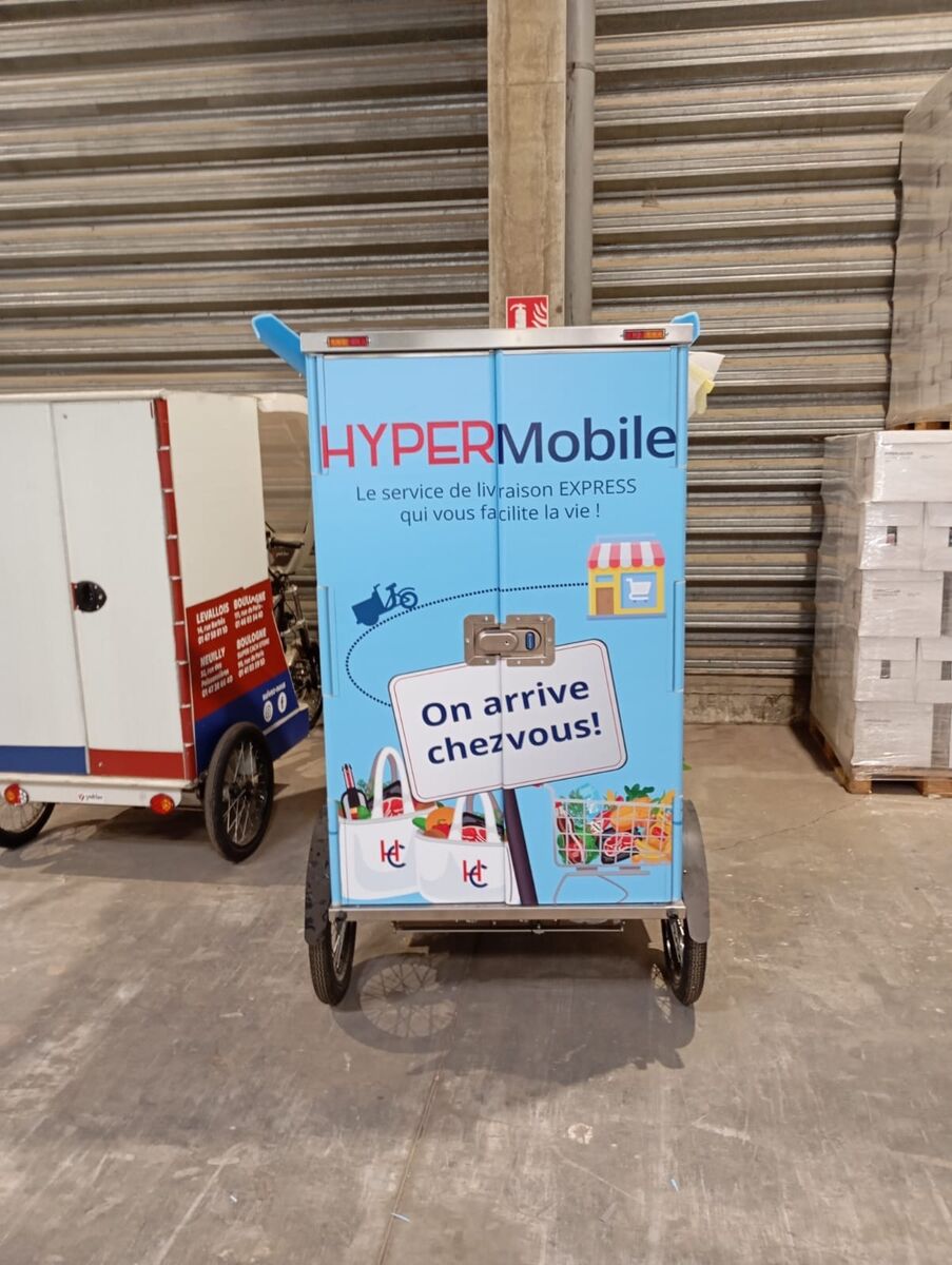 Caisson de vélo-cargo HyperMobile habillé d'adhésifs imprimés — DPS Boulogne
