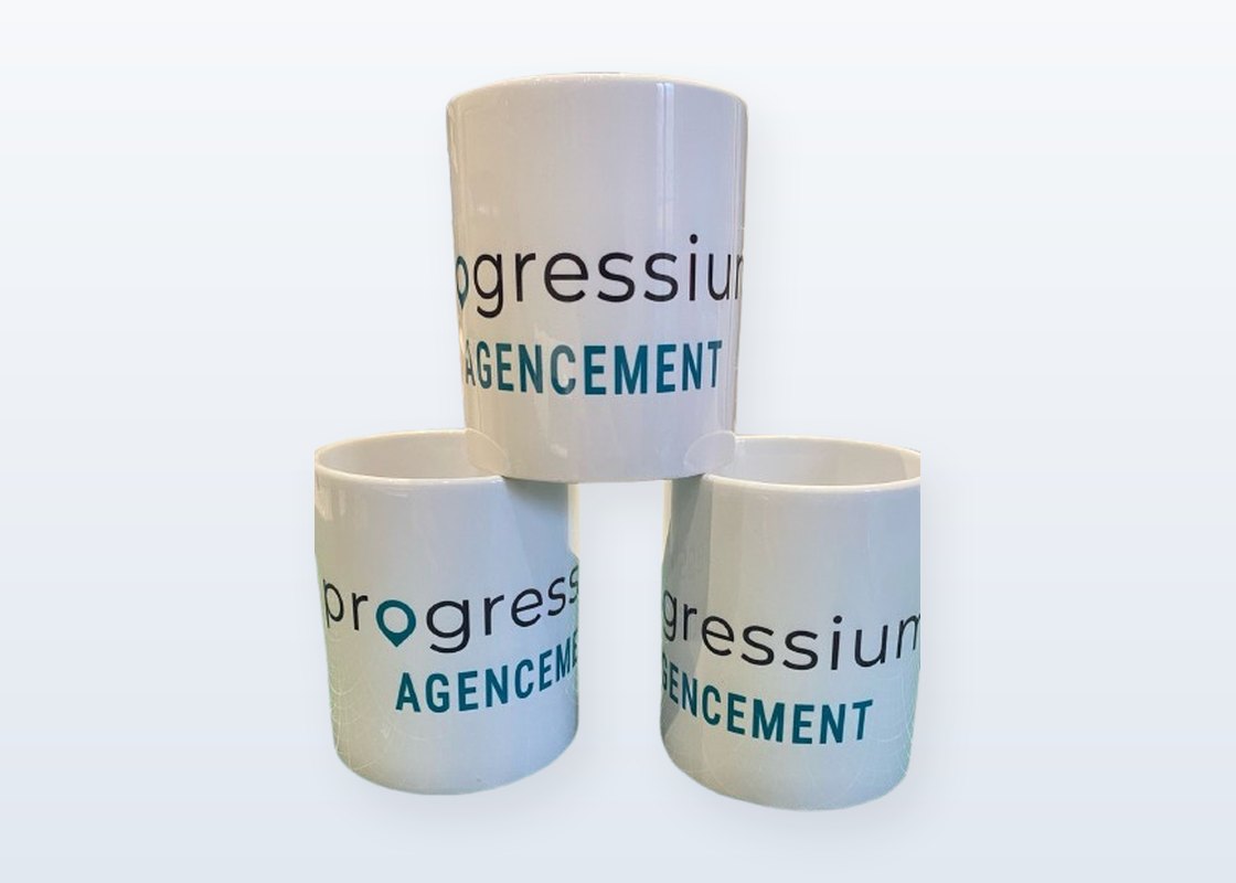 Série de mugs personnalisés au logo d'une entreprise — DPS Boulogne