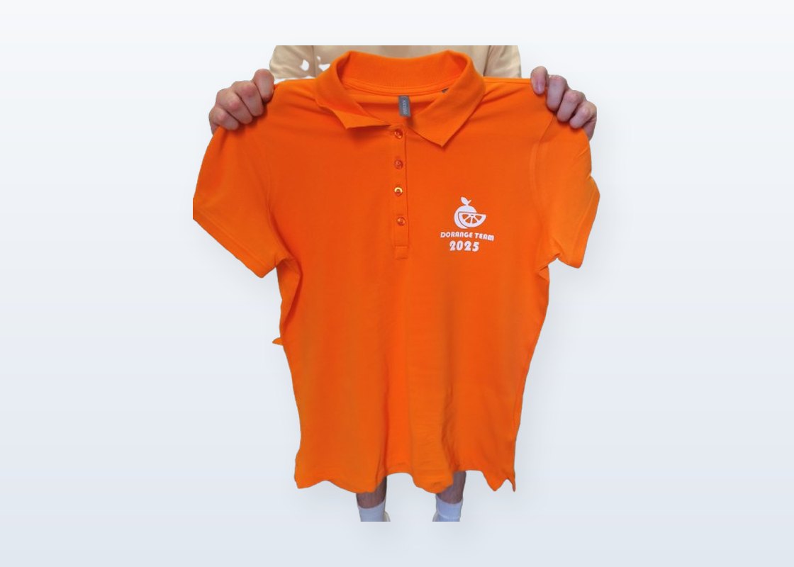 Polo orange personnalisé pour un événement — DPS Boulogne