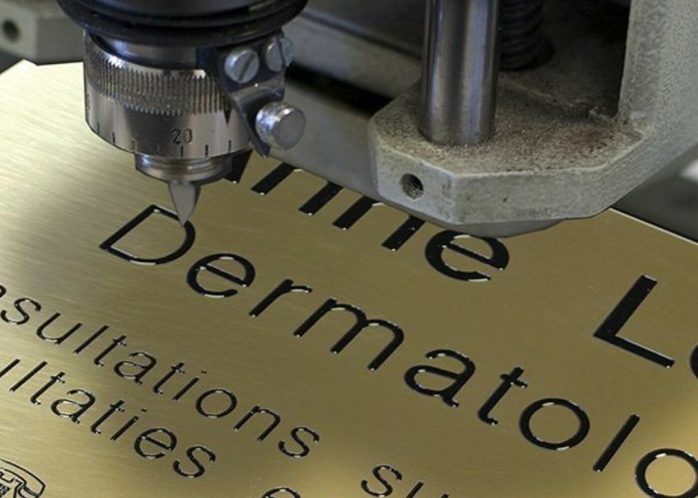 Gravure plaque PLV DPS